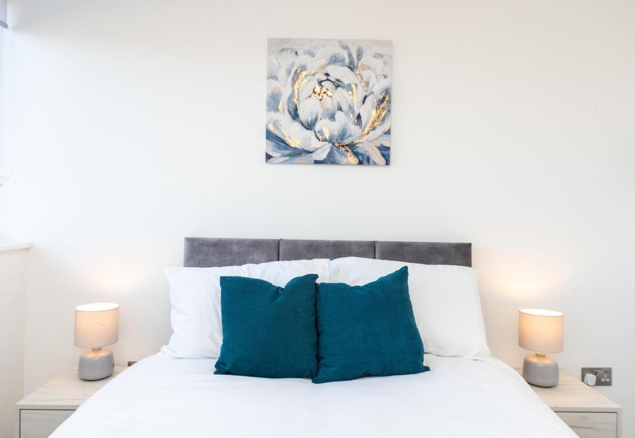 Modern Apartments In Kings Lynn With Free Wi-Fi 킹스린 외부 사진